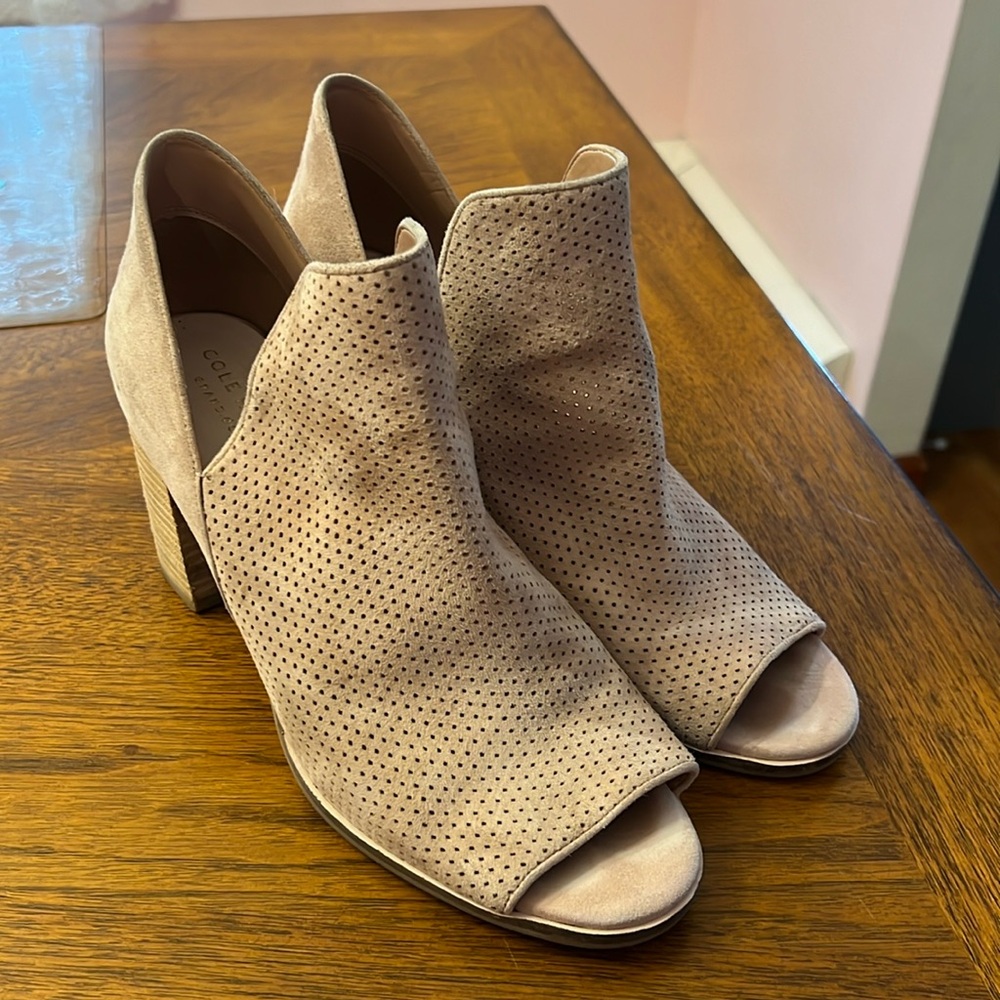 Cole Haan Tan Perforated Peep Toe Booties Size 9